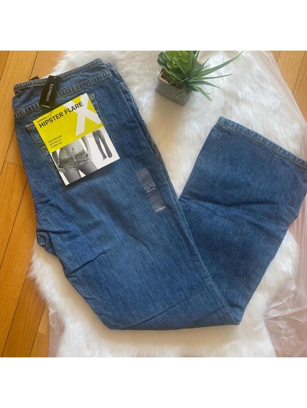 Express Blue Bootcut Jeans Medium-Dark Wash Size Medium